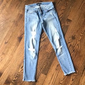 Flying Monkey skinny distressed jeans sz 24